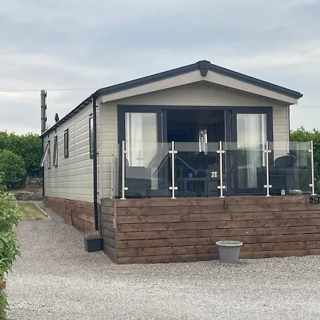 District Luxury Plumbland