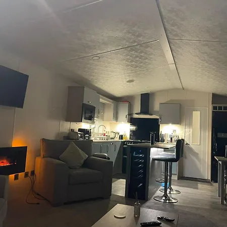 District Luxury אתר קמפינג Plumbland
